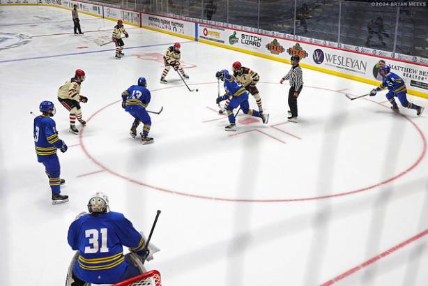 College Hockey_241026_IMG_1461_MHP