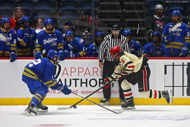 College Hockey_241026_IMG_0267_MHP