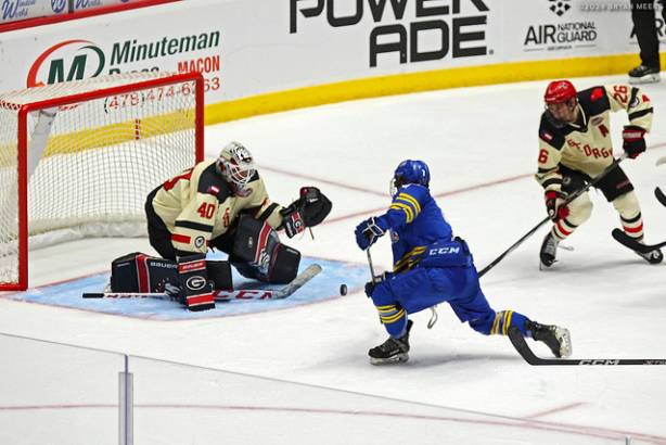 College Hockey_241026_IMG_1278_MHP