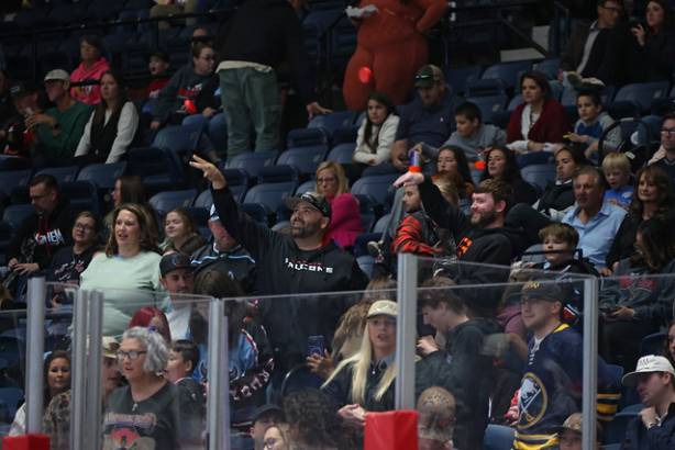 Macon Mayhem_251025_IMG_7172