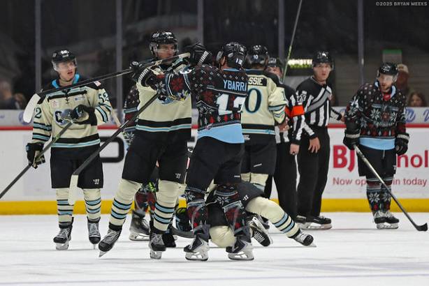 Macon Mayhem_251219_IMG_5178_MHP