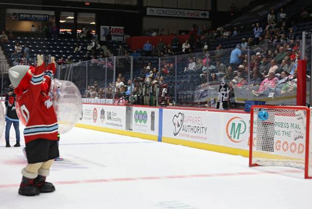 Macon Mayhem_260409_IMG_3886