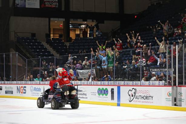Macon Mayhem_260409_IMG_6620